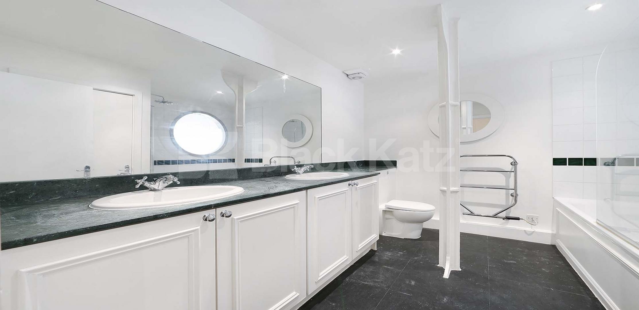 			NEW INSTRUCTION, 2 Bedroom, 1 bath, 1 reception Penthouse			 Marshalsea Road, Borough